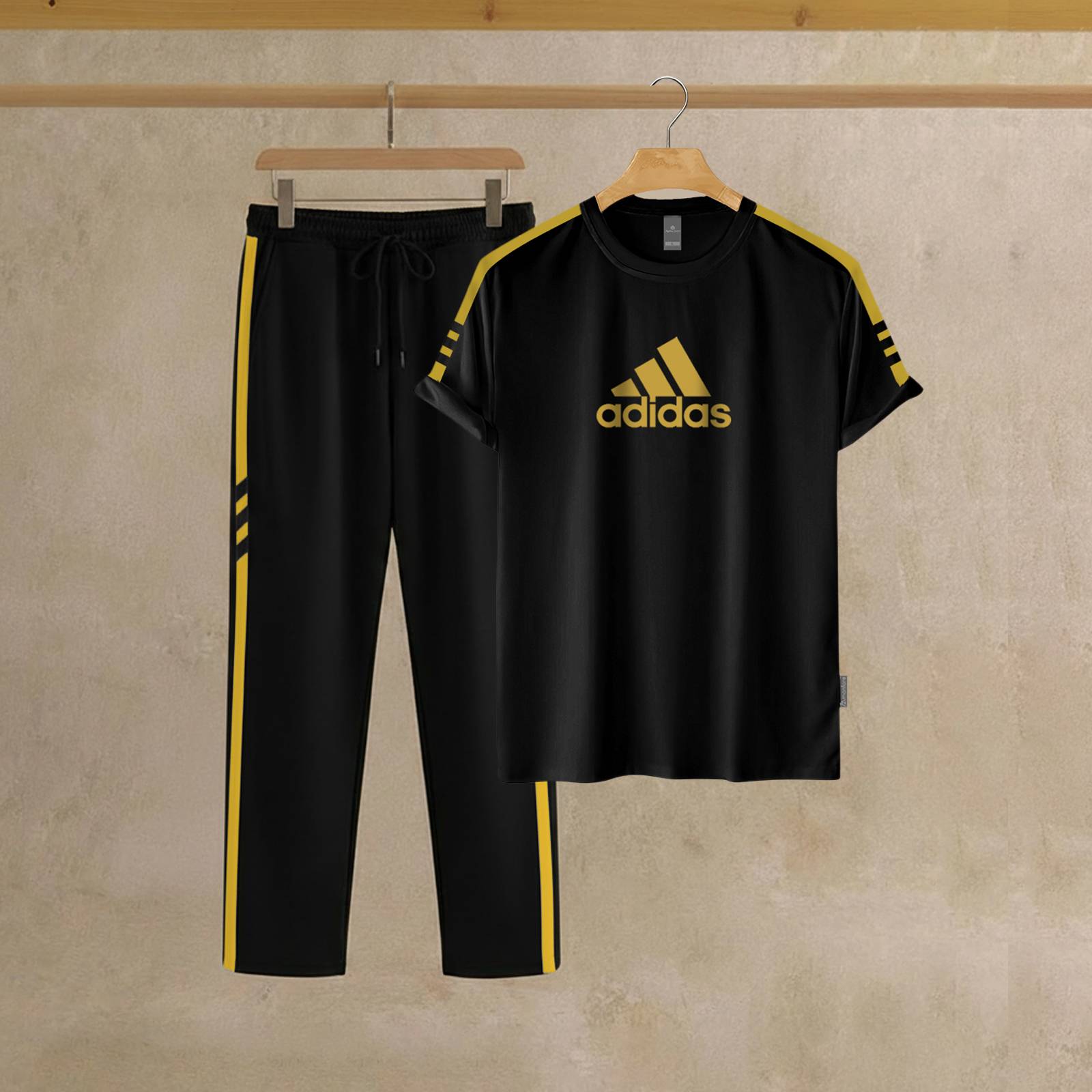 Exclusive Stylish Tracksuit Set For Men's